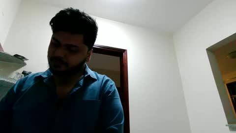 Snapshot of youakash chatting on December 4, 7:23 pm Prince online show from December 4, 7:23 pm