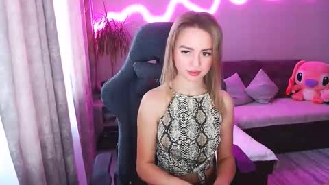 Bella online show from December 1, 7:46 am