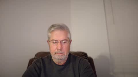 Colorado Guy Straight online show from February 11, 3:18 am