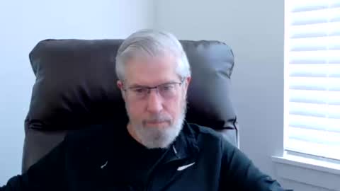 Colorado Guy Straight online show from September 18, 8:00 pm