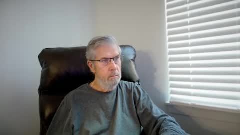 Colorado Guy Straight online show from September 22, 1:02 pm