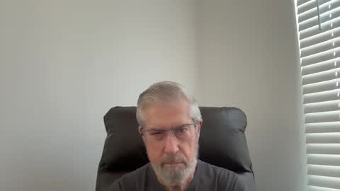 Colorado Guy Straight online show from September 24, 7:39 pm