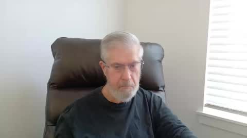 Colorado Guy Straight online show from October 8, 8:17 pm