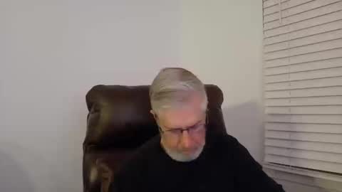 Colorado Guy Straight online show from October 20, 11:43 am