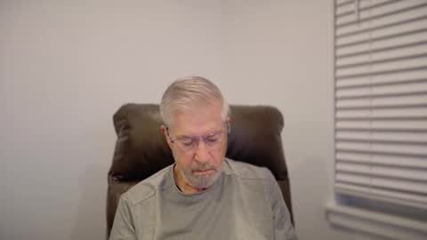 Colorado Guy Straight online show from November 20, 12:16 pm