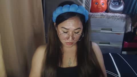 Snapshot of yougotmeanna chatting on March 16, 6:39 am Your Dream Pinay Anna online show from March 16, 6:39 am