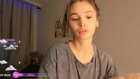 Camilla online show from October 16, 7:37 pm