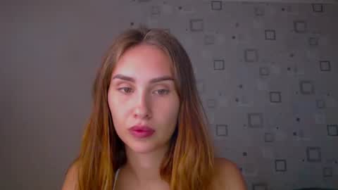 Snapshot of your_ameliaa chatting on July 2, 5:52 pm Amelia online show from July 2, 5:52 pm
