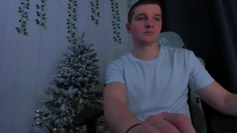 your_claddagh online show from December 20, 5:53 pm