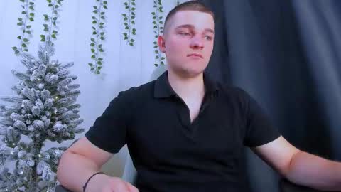 your_claddagh online show from January 6, 11:18 pm