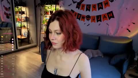 Snapshot of your_corvus chatting on October 20, 9:10 am your_corvus online show from October 20, 9:10 am