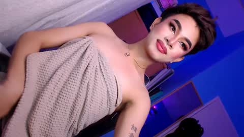 Snapshot of your_dimplecummer chatting on March 7, 3:18 pm CALL ME DIMPLE STAR xx online show from March 7, 3:18 pm