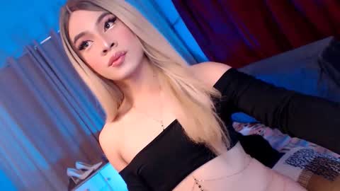 Snapshot of your_dimplecummer chatting on September 13, 6:29 pm CALL ME DIMPLE STAR xx online show from September 13, 6:29 pm