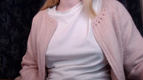 Freya online show from April 4, 4:37 pm