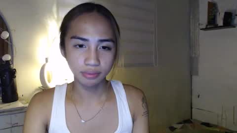 Snapshot of your_girl_cessxoxo chatting on April 27, 4:49 pm your_girl_cessxoxo online show from April 27, 4:49 pm