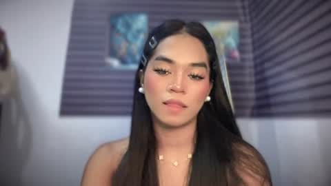your_goddess_ayesha online show from June 18, 1:37 pm