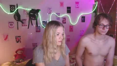 Your Horny Friends online show from October 16, 12:06 pm