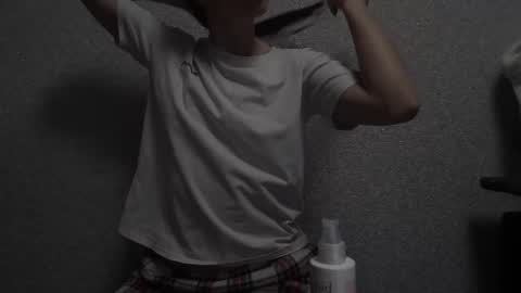 Meri  online show from February 25, 9:24 pm