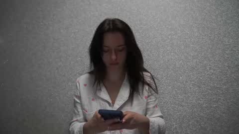 Meri  online show from March 12, 9:24 pm