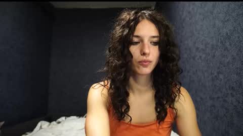 Meri  online show from October 26, 7:42 pm