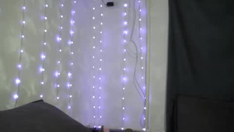 Meri  online show from February 21, 8:43 pm