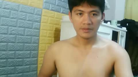 Snapshot of your_love_miaka chatting on February 17, 11:33 pm your_love_miaka online show from February 17, 11:33 pm