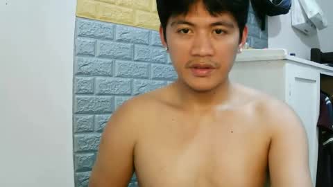 Snapshot of your_love_miaka chatting on March 5, 11:45 pm your_love_miaka online show from March 5, 11:45 pm