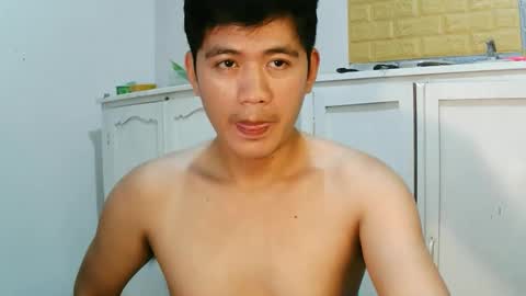 Snapshot of your_love_miaka chatting on April 26, 10:35 am your_love_miaka online show from April 26, 10:35 am