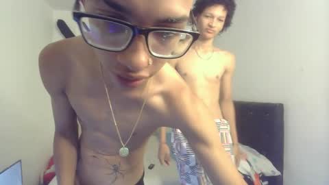 Snapshot of your_master7 chatting on February 4, 12:49 am your_master7 online show from February 4, 12:49 am