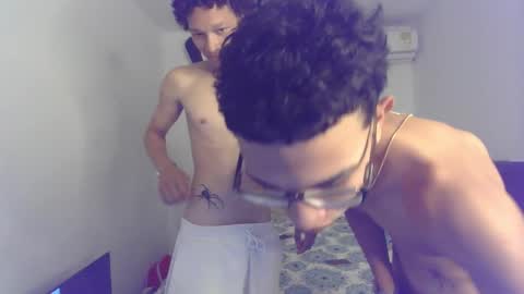 Snapshot of your_master7 chatting on March 3, 5:46 am your_master7 online show from March 3, 5:46 am