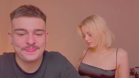 your_molly_mark online show from October 21, 5:35 pm