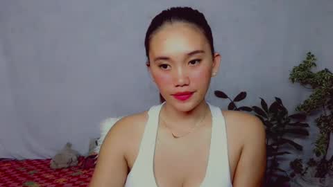 Snapshot of your_nextdoorgirl69 chatting on July 15, 12:43 pm your_nextdoorgirl69 online show from July 15, 12:43 pm