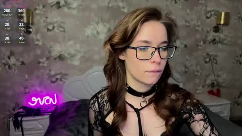 your_night_fury online show from April 11, 5:39 pm