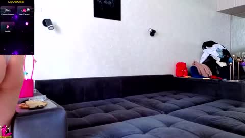 Nina online show from April 29, 10:08 am