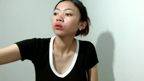 Snapshot of your_petitegirl09 chatting on July 12, 4:36 am Honey online show from July 12, 4:36 am