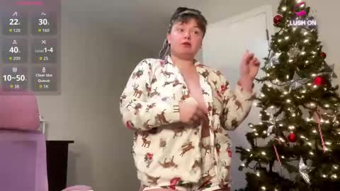 raeofsunshine online show from November 18, 7:40 pm