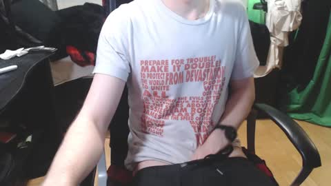 Snapshot of your_secret_johnny chatting on December 4, 8:29 pm Ben Dover online show from December 4, 8:29 pm