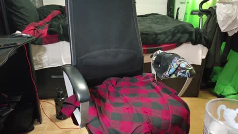 Snapshot of your_secret_johnny chatting on January 23, 4:04 pm Ben Dover online show from January 23, 4:04 pm