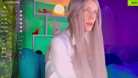 your_spring online show from November 2, 12:46 am