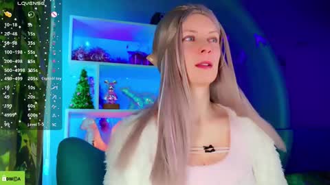 Snapshot of your_spring chatting on February 4, 8:53 am your_spring online show from February 4, 8:53 am