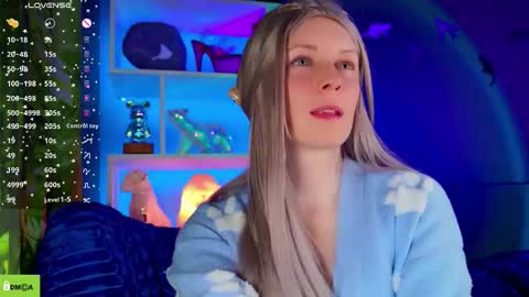 Snapshot of your_spring chatting on March 27, 12:49 am your_spring online show from March 27, 12:49 am