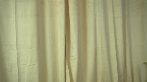 Your Sweetx Sin online show from April 11, 7:45 am