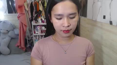 your_twinkletoes18 online show from March 24, 11:48 am