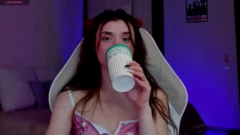 Anikka online show from February 15, 7:51 am