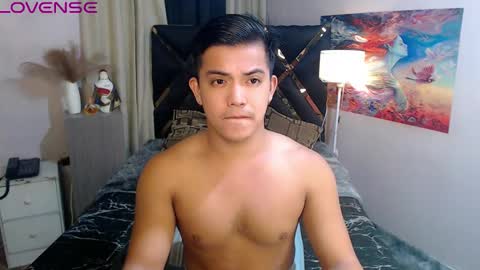 Snapshot of yourasian_bradley chatting on October 13, 12:49 pm yourasian_bradley online show from October 13, 12:49 pm