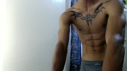 yourasian_eric online show from March 24, 4:17 am