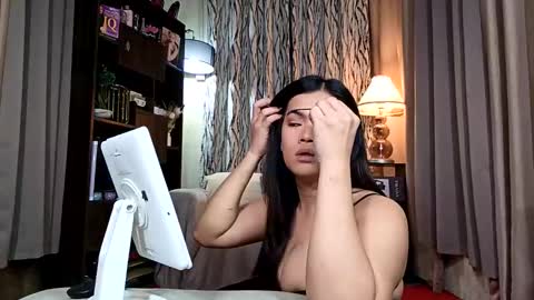 Snapshot of yourasiandominatrix chatting on April 27, 9:46 pm pattyvdp online show from April 27, 9:46 pm