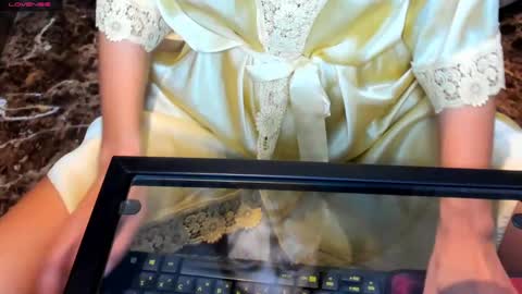 Snapshot of yourastral chatting on March 6, 12:10 am yourastral online show from March 6, 12:10 am