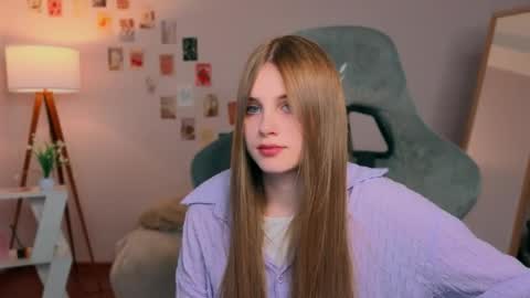 Arya online show from June 2, 2:08 pm