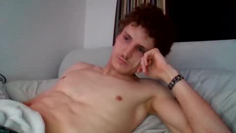 yourbitch1762 online show from May 8, 1:11 am